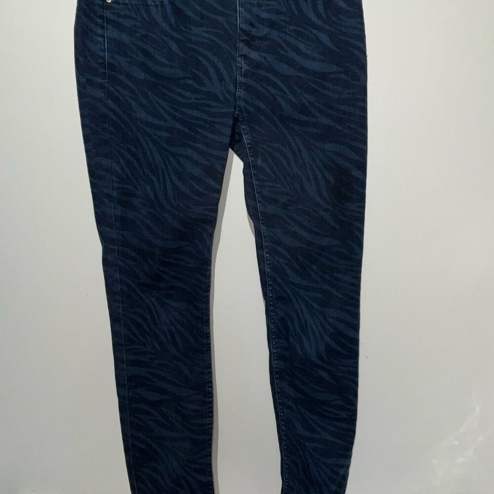 White House Black Market Women's Blue The Skinny Zebra Mid-Rise Jeans Size 4